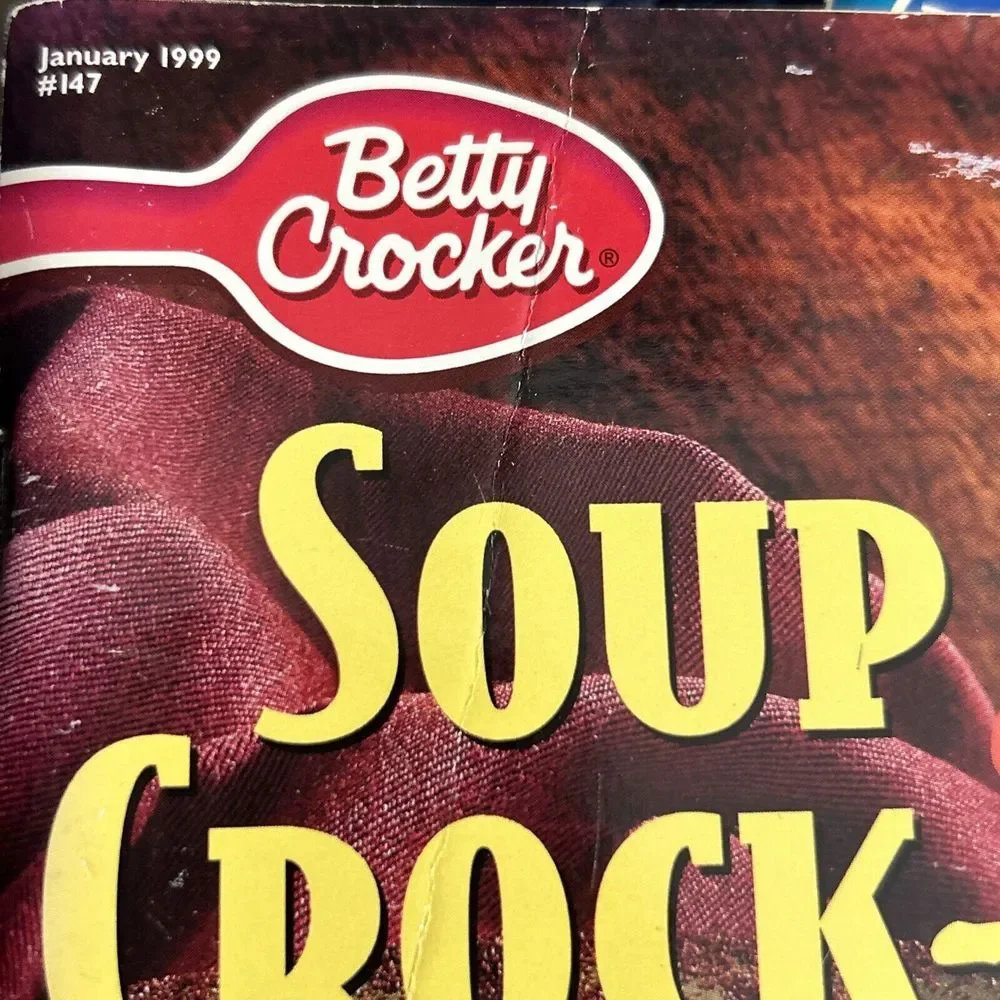 Set Of 5 Soups, Stews, And Chili Cookbooks‎